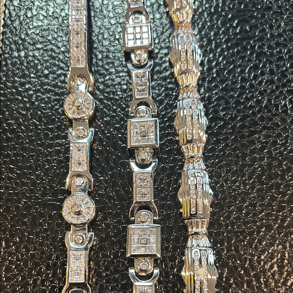 Silver Jewelry Set - Picture 3 of 6